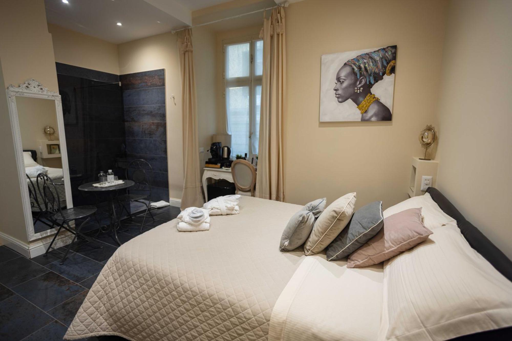 Domus Deorum Bed & Breakfast *