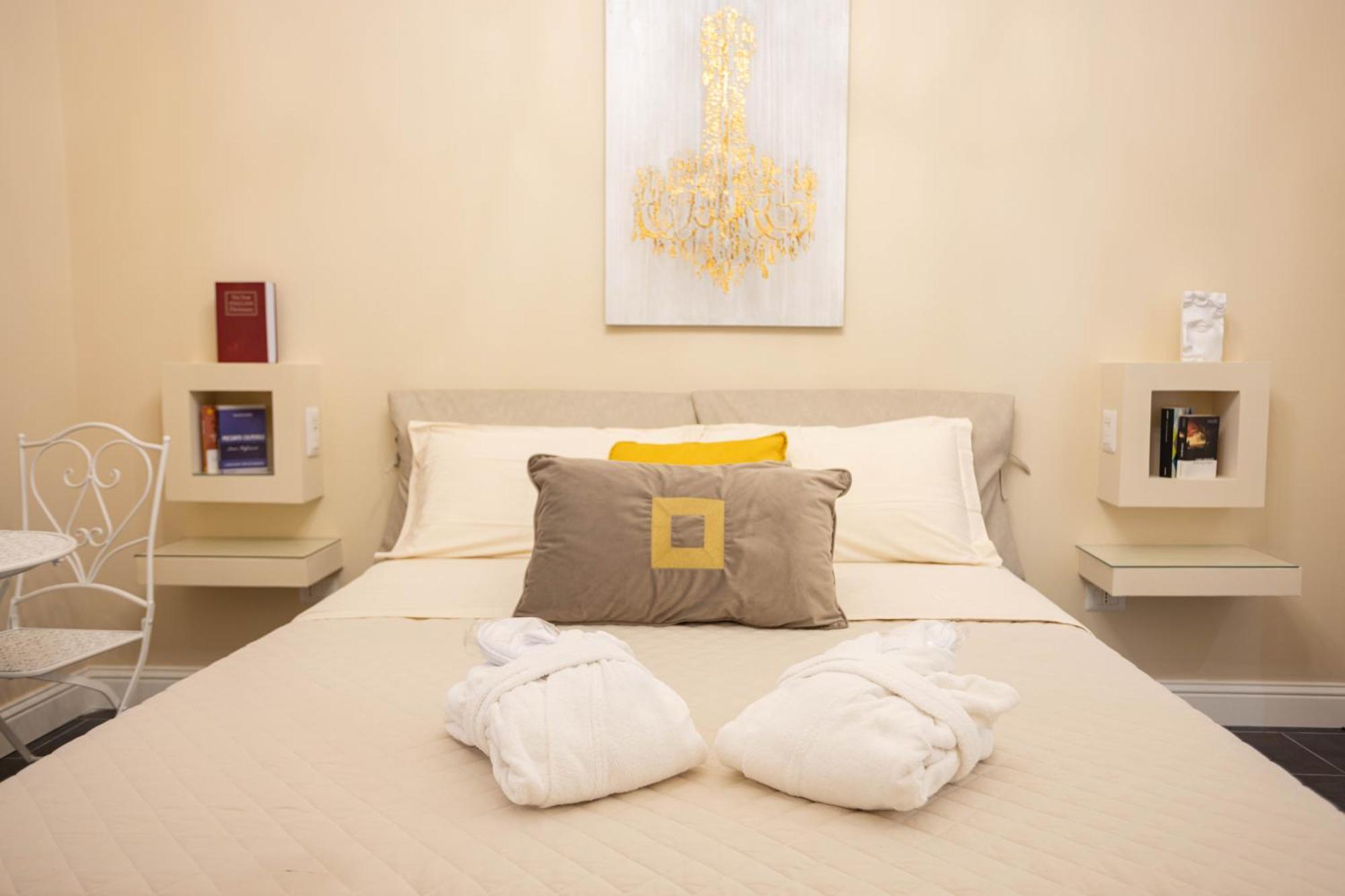 Domus Deorum Bed & Breakfast