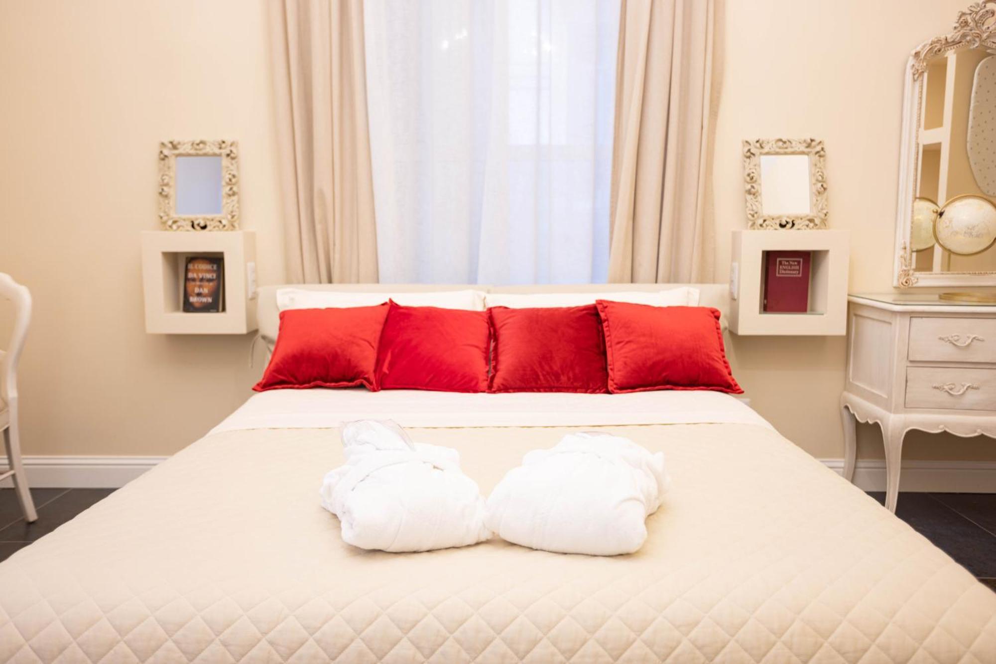 Bed & Breakfast Domus Deorum Napels