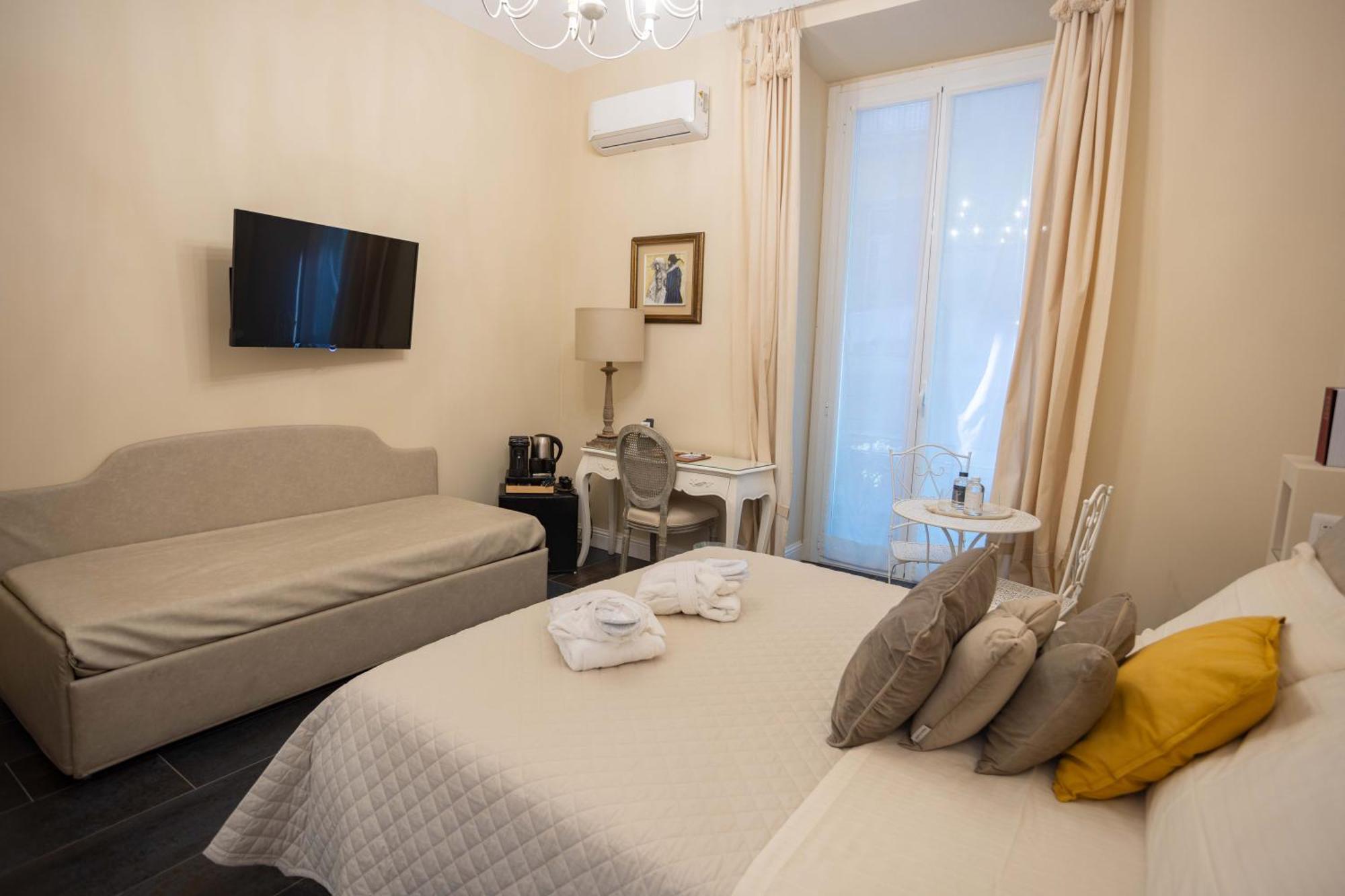Domus Deorum Bed & Breakfast Napels